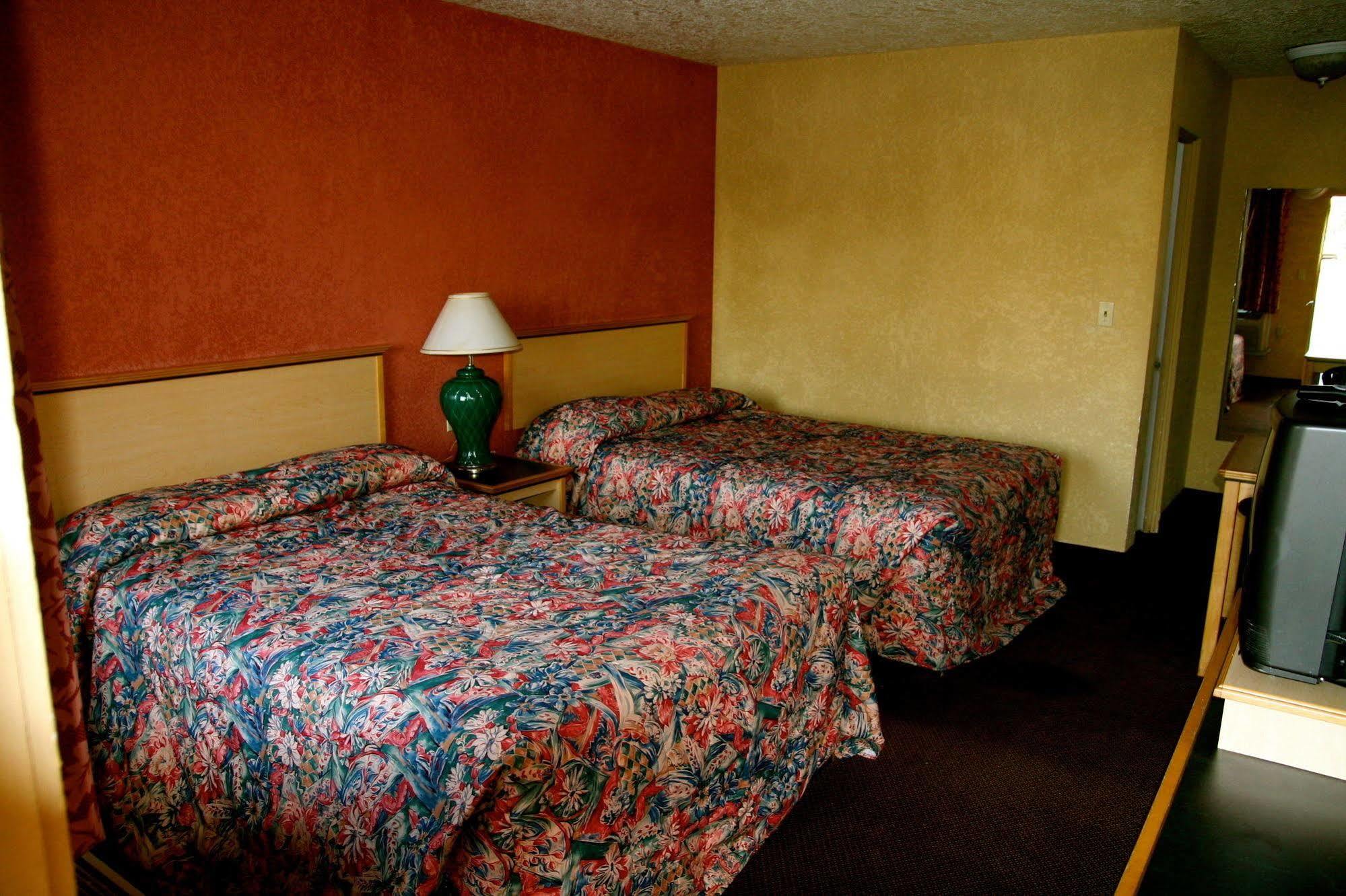 Holiday Lodge - Salem,Or Dış mekan fotoğraf